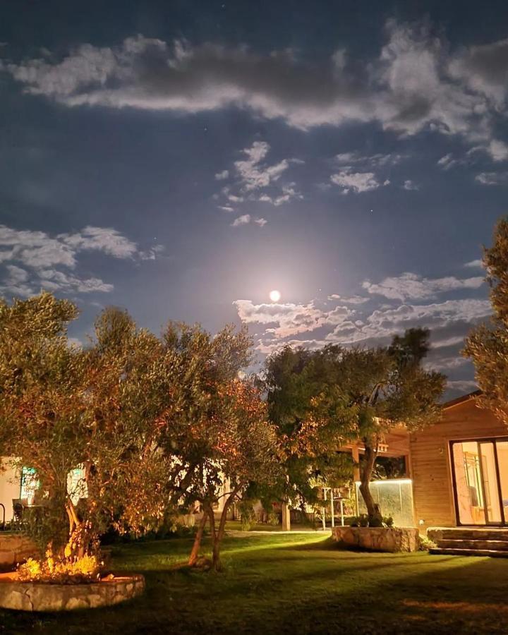 Bir Dem Urla Hotel Exterior photo