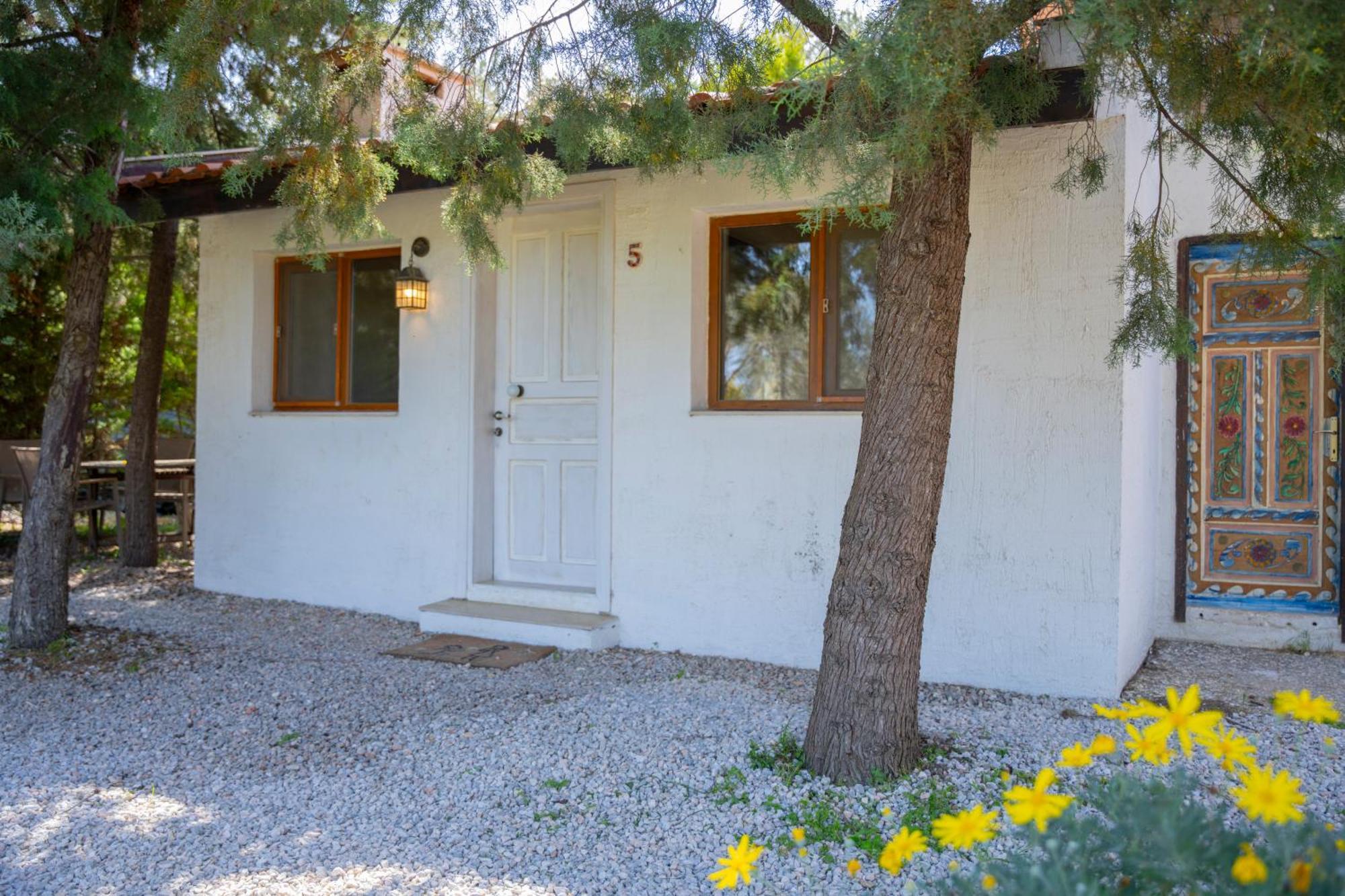 Bir Dem Urla Hotel Exterior photo