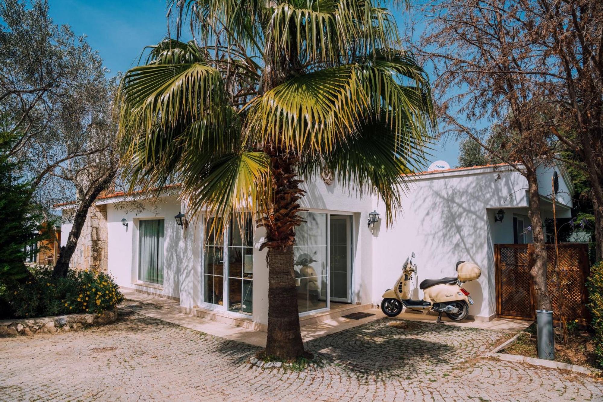 Bir Dem Urla Hotel Exterior photo